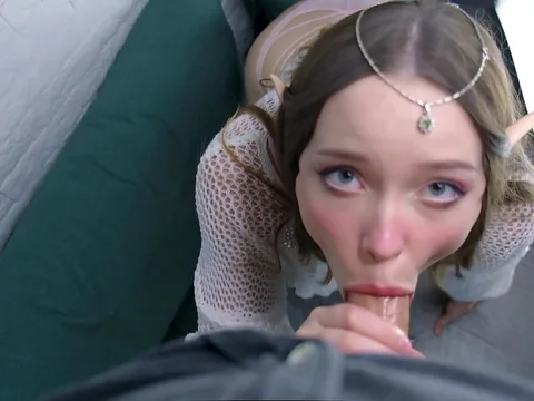An elf girl got a new