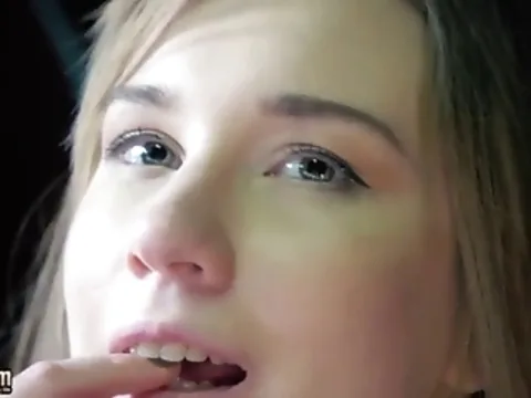 Beautiful teen masturbates trying to get old man horny