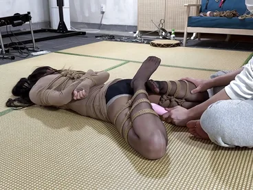 Young womanâ€™s BDSM training with her sexy girlfriend