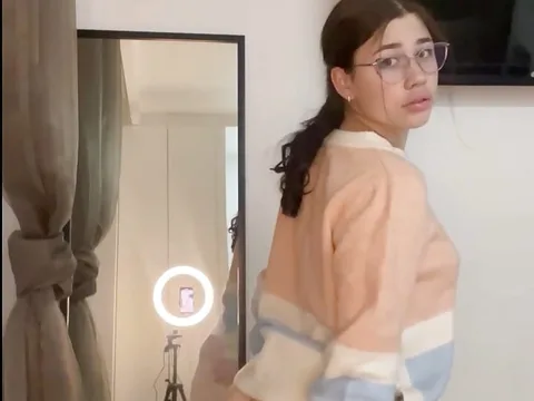 European glasses girl