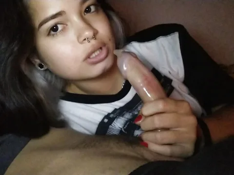 Dani Moon sucking White